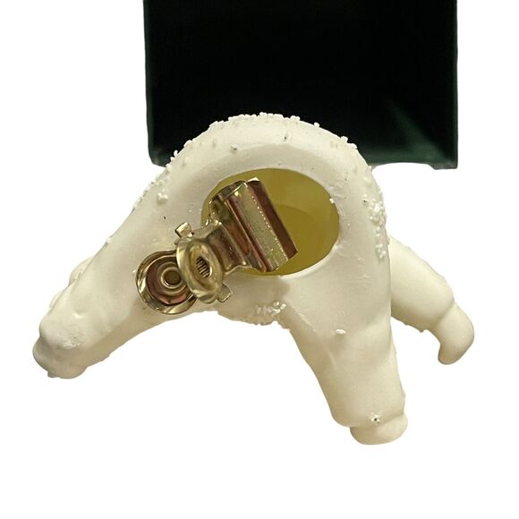 Dept 56 Snowbabies Christmas Ornament 79529 Sitting Clip On Does Not Light Up - Picture 9 of 9